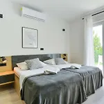 Katharina Comfortable
