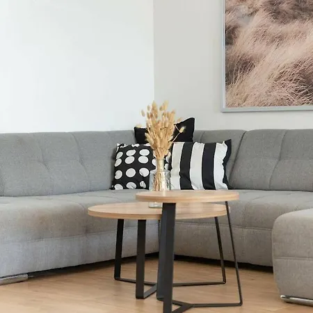 Katharina Comfortable