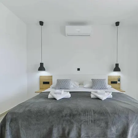 Katharina Comfortable Villa *