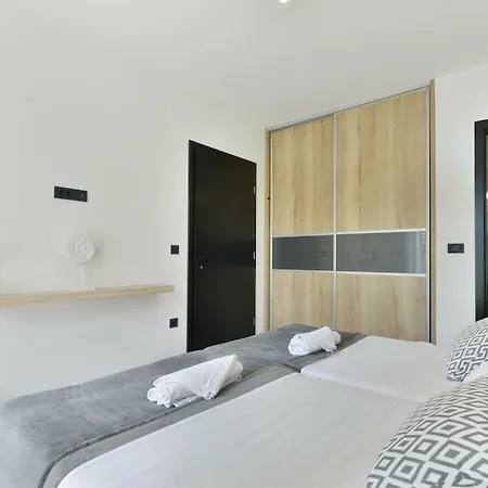 Katharina Comfortable Villa *