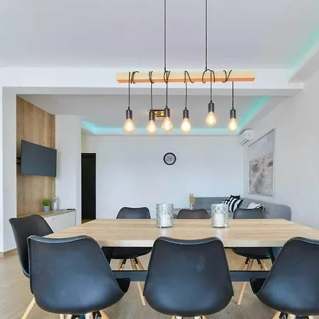 Villa Katharina Comfortable Maslenica