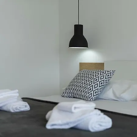 Katharina Comfortable * Maslenica