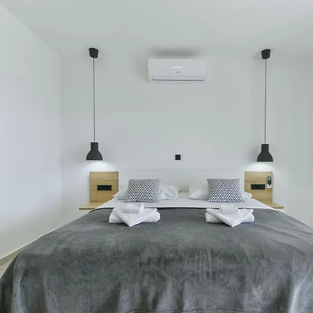 Villa Katharina Comfortable Maslenica